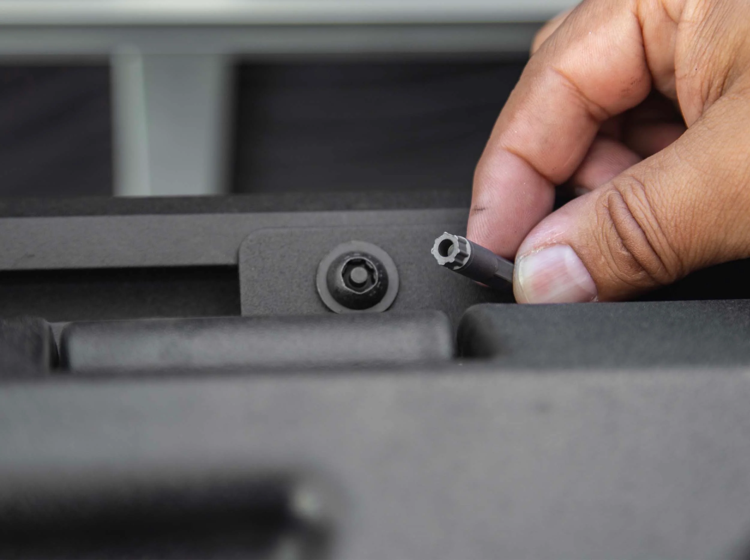 SECURITY DRIVER & BOLT KIT - Image 4